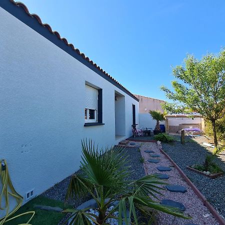 Villa Avec Piscine Sans Vis-A-Vis Caux-et-Sauzens Экстерьер фото